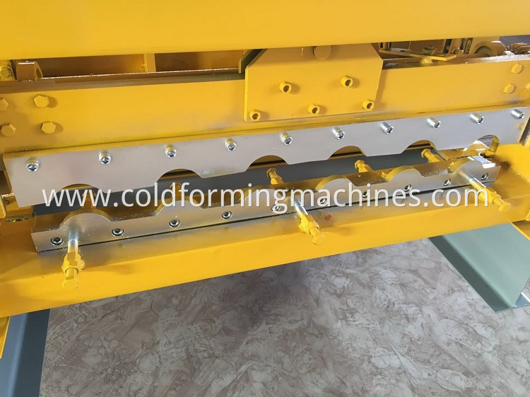 glazed tile roll forming machine